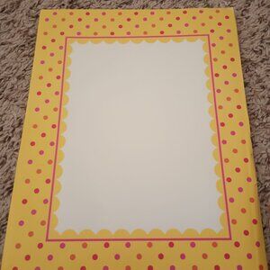 Large pack of polka dot letterhead